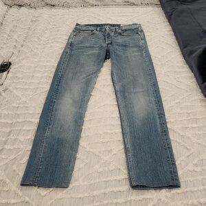 Medium wash men's Rag & bone slim fit jeans size 30!